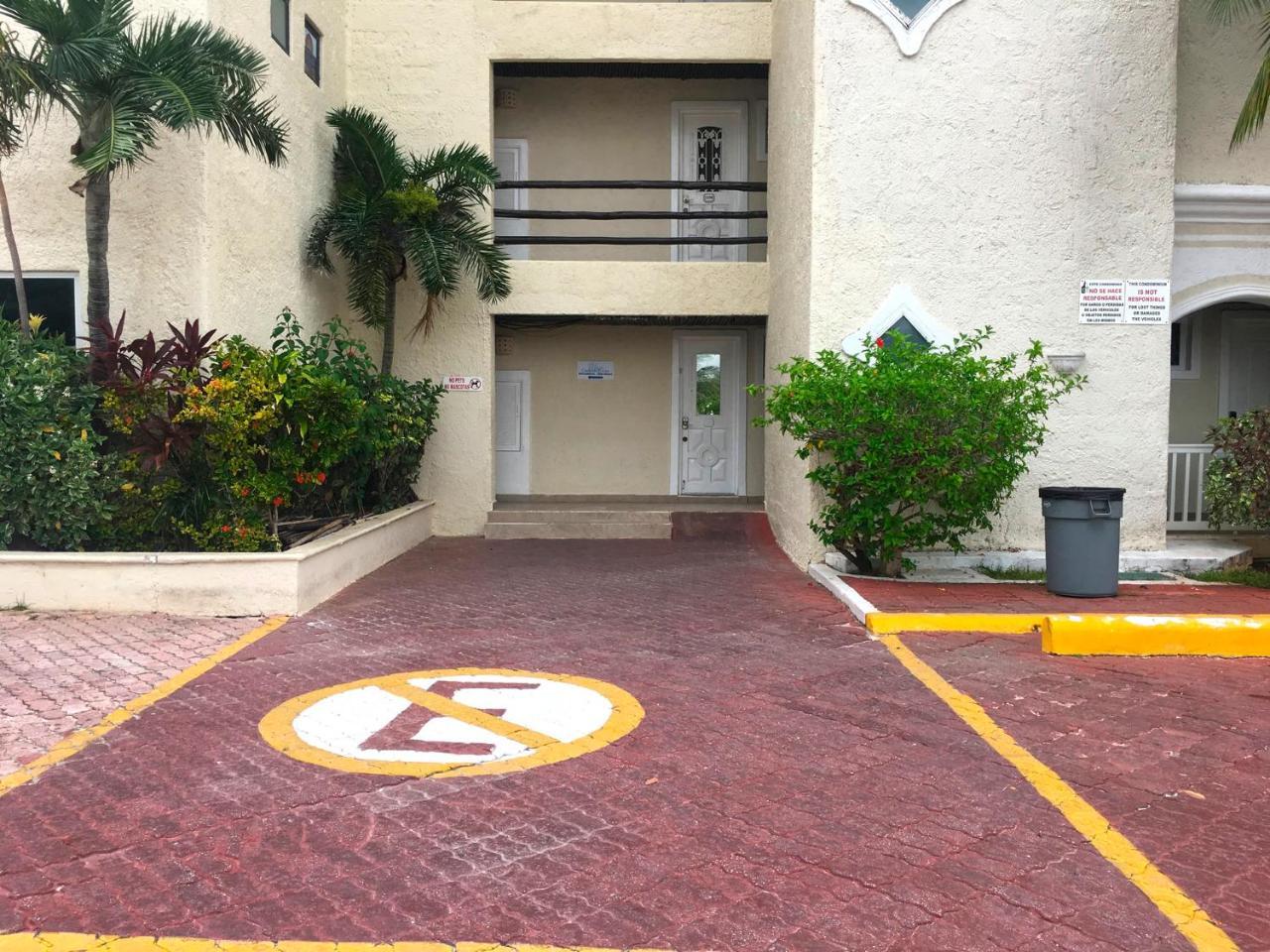 Cancun Plaza Condo Apartment Exterior photo